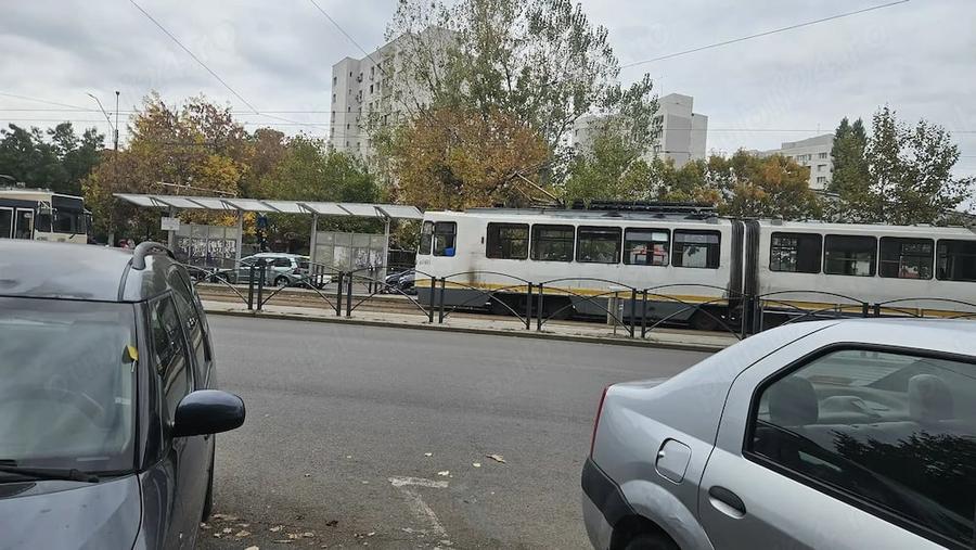 Garsonieră semidecomandată în Titan
