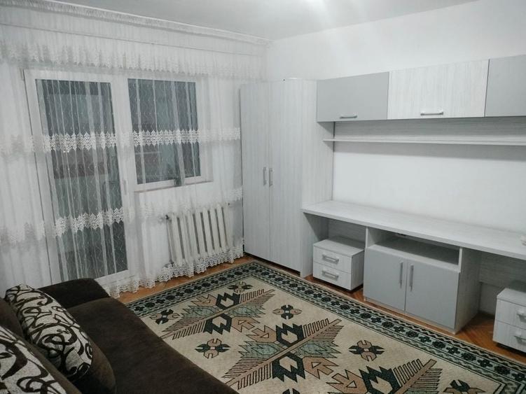 Apartament cu 2 camere semidecomandat în Olimpia-Stadion