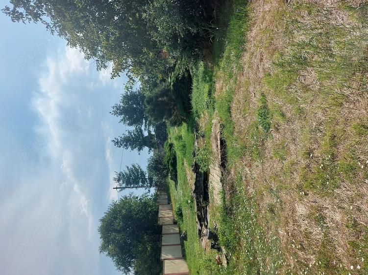 Casă cu Teren 1000 Mp în Zimandcuz
