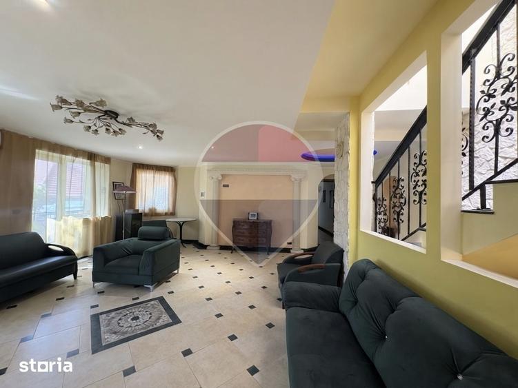 Casă cu 5 camere cu Teren 600 Mp în Ultracentral