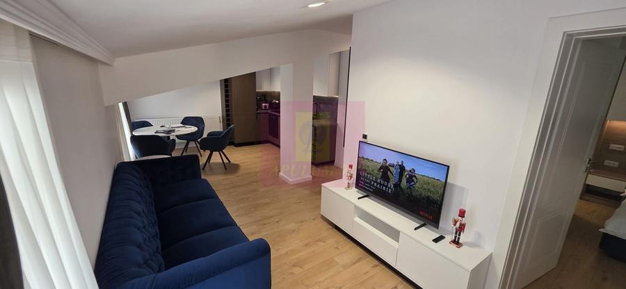 Apartament cu 2 camere semidecomandat în Central