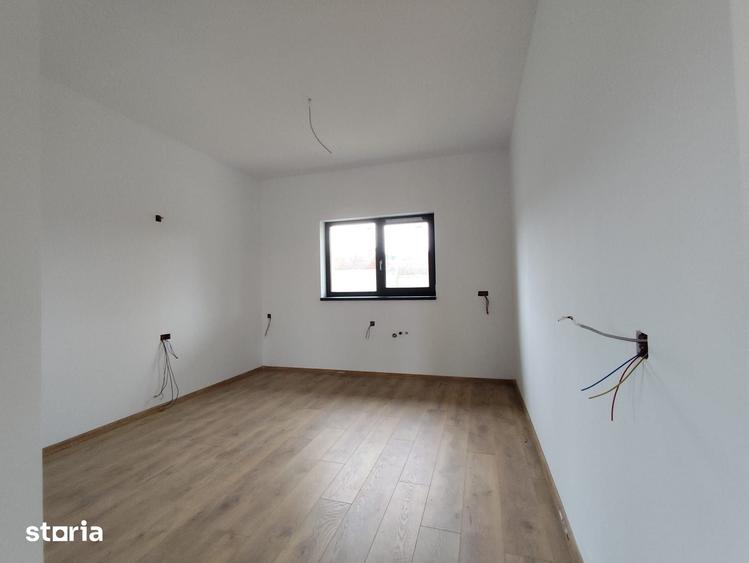 Casă cu 4 camere cu Teren 616 Mp în Paleu