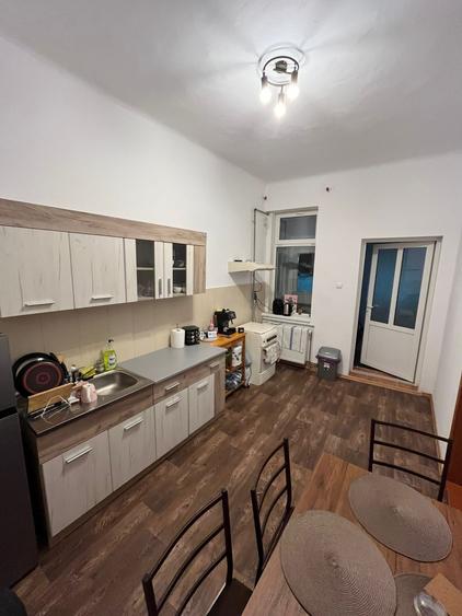 Apartament cu 2 camere decomandat în Brașovul Vechi