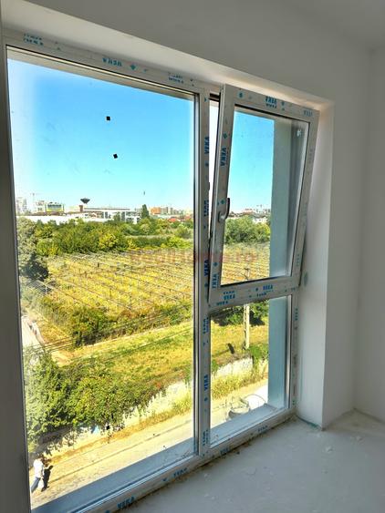 Apartament cu 4 camere decomandat în 1 Decembrie 1918