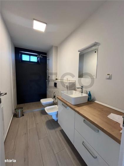 RECO Casa de inchiriat pentru birouri spatiu de locuit in Oradea- 5 m - 8