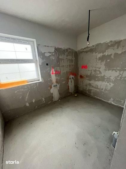 Casă cu 5 camere cu Teren 500 Mp în Gheorgheni