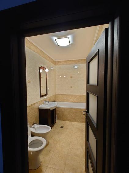 Apartament cu 3 camere decomandat, mobilat în Chitila