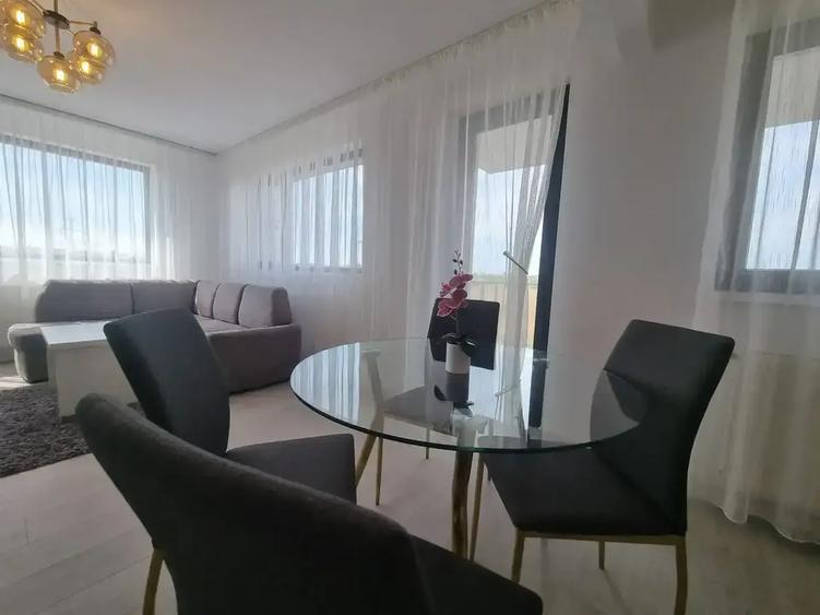 Apartament cu 2 camere decomandat în Exterior Est