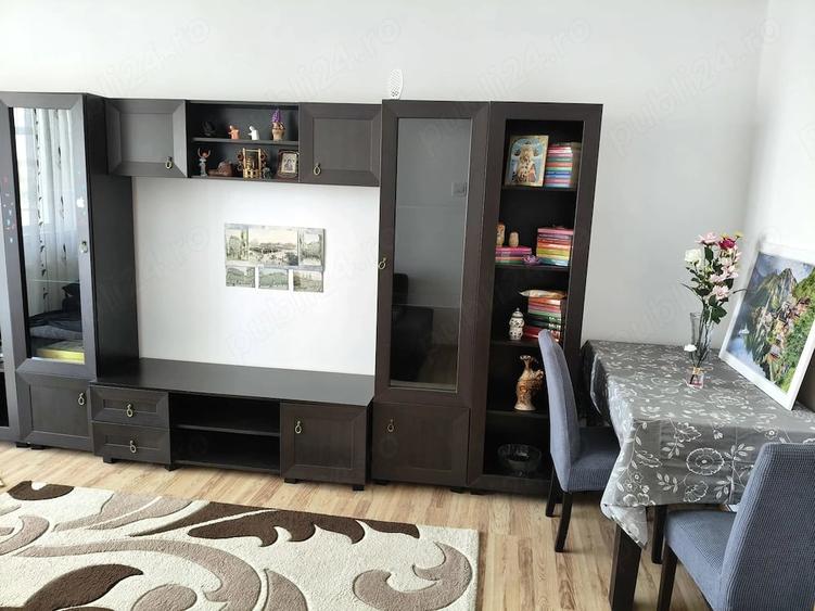 Apartament cu 2 camere decomandat în Rovine