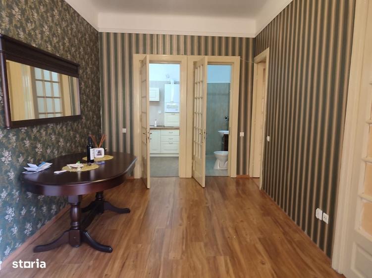 Apartament cu 3 camere în Ultracentral