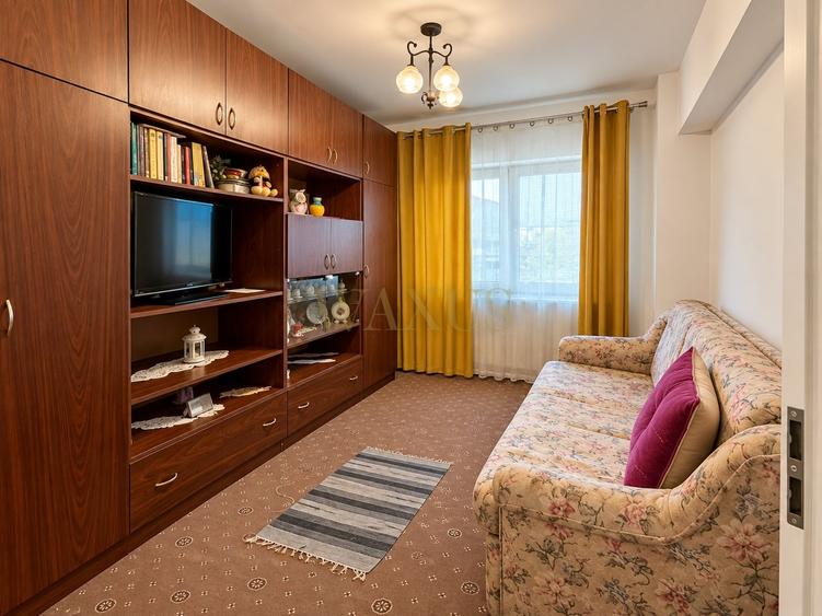 Apartament cu 4 camere decomandat, mobilat în Mănăștur
