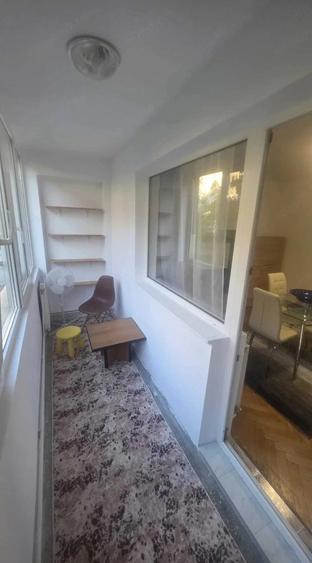 Apartament cu 3 camere decomandat în Soarelui
