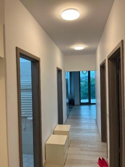 Apartament cu 3 camere decomandat în Take Ionescu