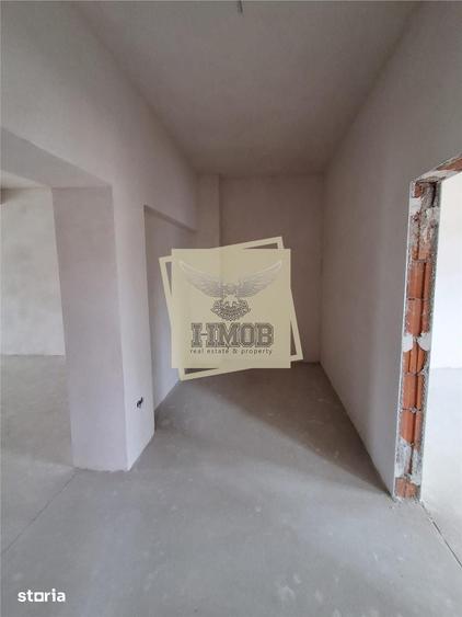 Casă cu 5 camere cu Teren 482 Mp în Șura Mică
