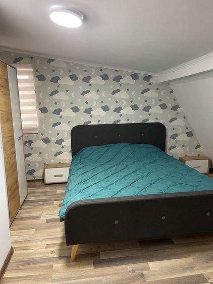 Apartament cu 3 camere în Decebal