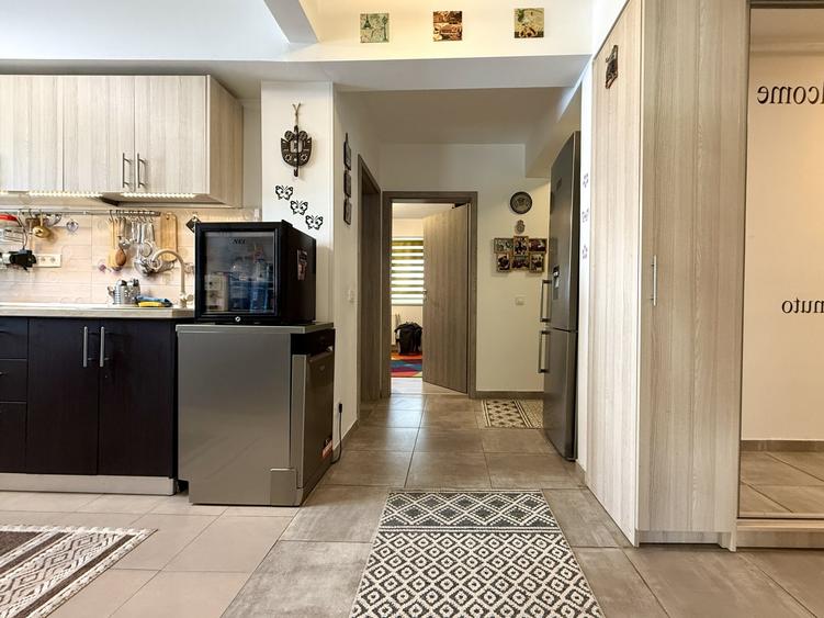 Apartament cu 3 camere decomandat, mobilat în Theodor Pallady