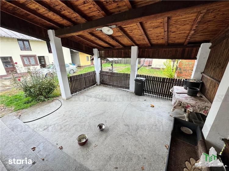 Casă cu 7 camere cu Teren 2665 Mp în Odobești