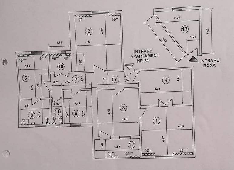 Apartament cu 4 camere semidecomandat în Iancului