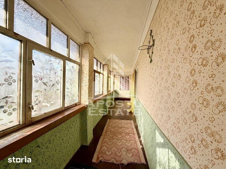 Casă cu 3 camere cu Teren 1750 Mp în Sânandrei