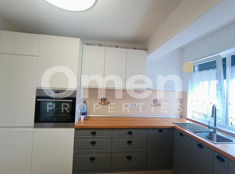 Apartament cu 2 camere decomandat, mobilat în Republicii
