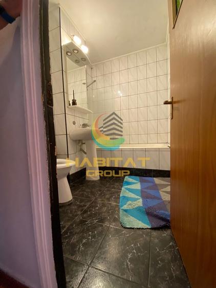 Apartament cu 3 camere decomandat, mobilat în Berceni