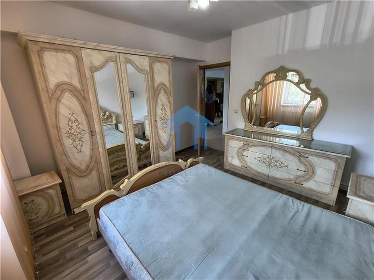 Apartament cu 4 camere decomandat în Mărăști
