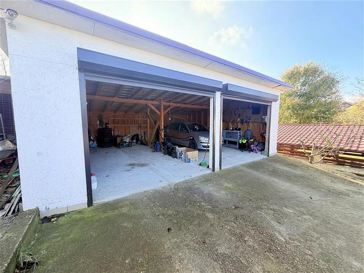 Casă individuală cu 4 camere cu Teren 1670 Mp în Bârnova