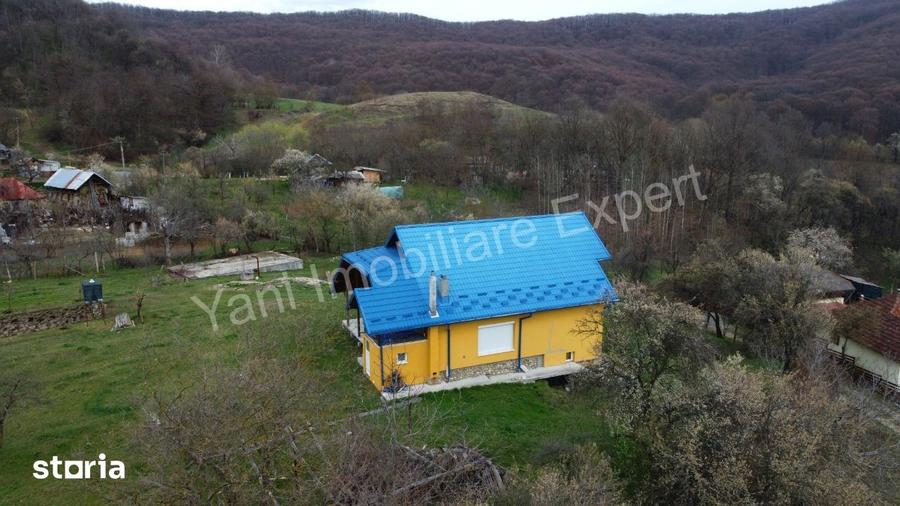 Casă cu 4 camere cu Teren 2044 Mp în Băiculești