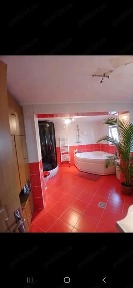 Casă cu 3 camere cu Teren 2700 Mp în Coada Izvorului