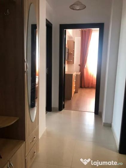 Apartament cu 2 camere decomandat în Prundu