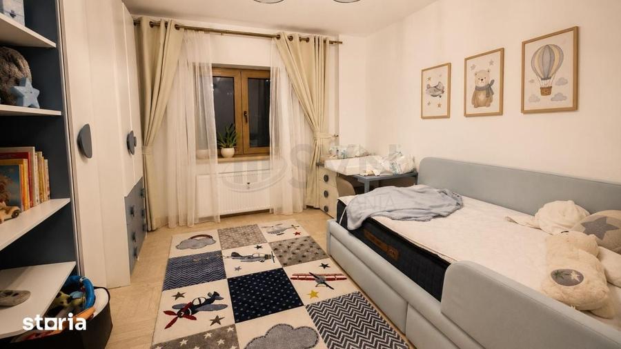 Apartament cu 4 camere în Aviației