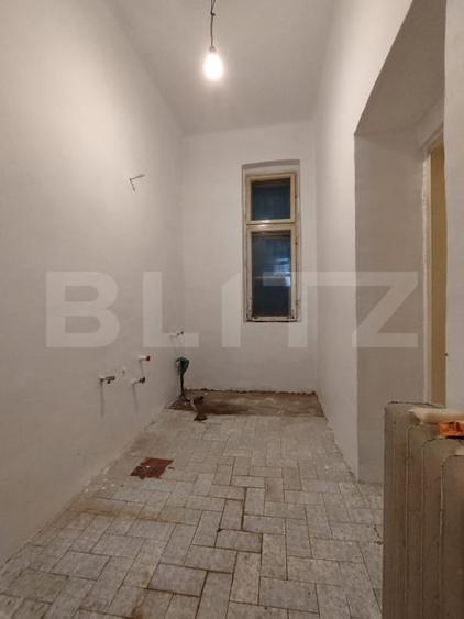 Apartament cu 3 camere circular în Bălcescu