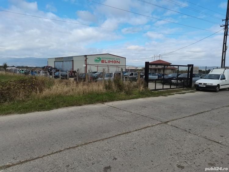 Spațiu comercial, de 360 mp, în Sânpetru