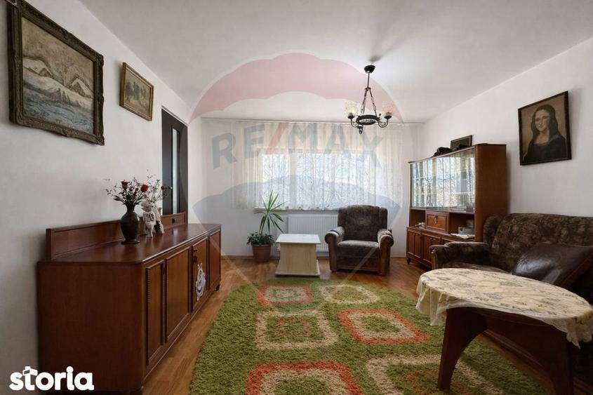 Apartament cu 3 camere decomandat în Tomis Nord