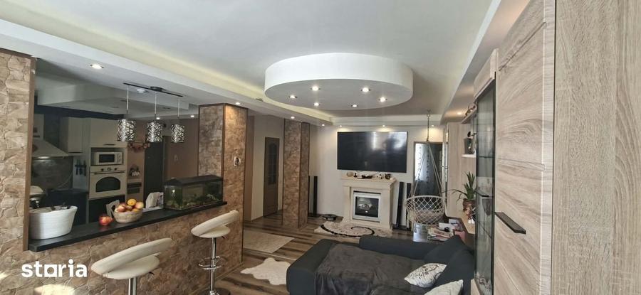 Apartament cu 4 camere în Orașul Vechi