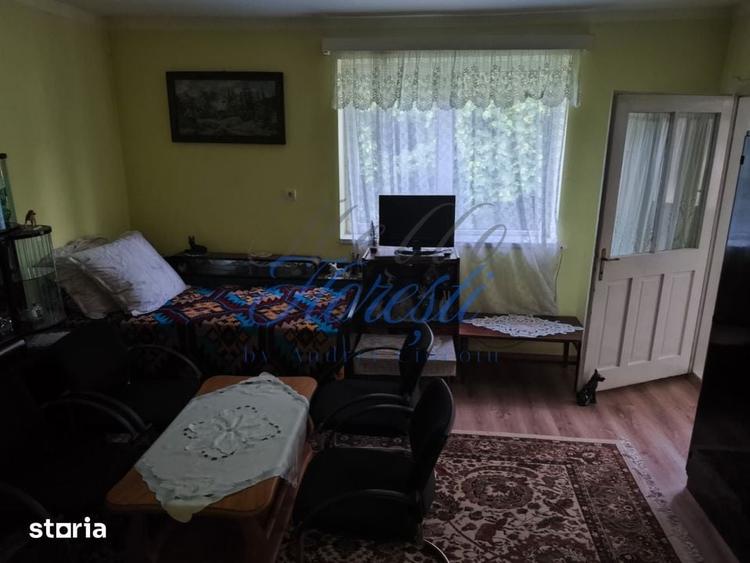 Casă cu 2 camere cu Teren 1542 Mp în Gilău