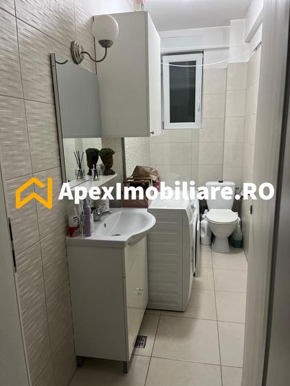 Apartament cu 2 camere semidecomandat, mobilat în Sebastian