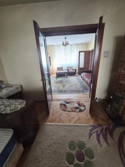 Casă cu 2 camere cu Teren 232 Mp în Central