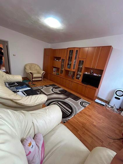 Apartament cu 2 camere decomandat în Ultracentral