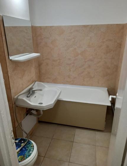 Garsonieră decomandată în Bartolomeu