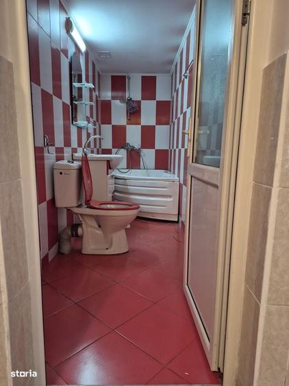 Casă cu 3 camere în Godeni