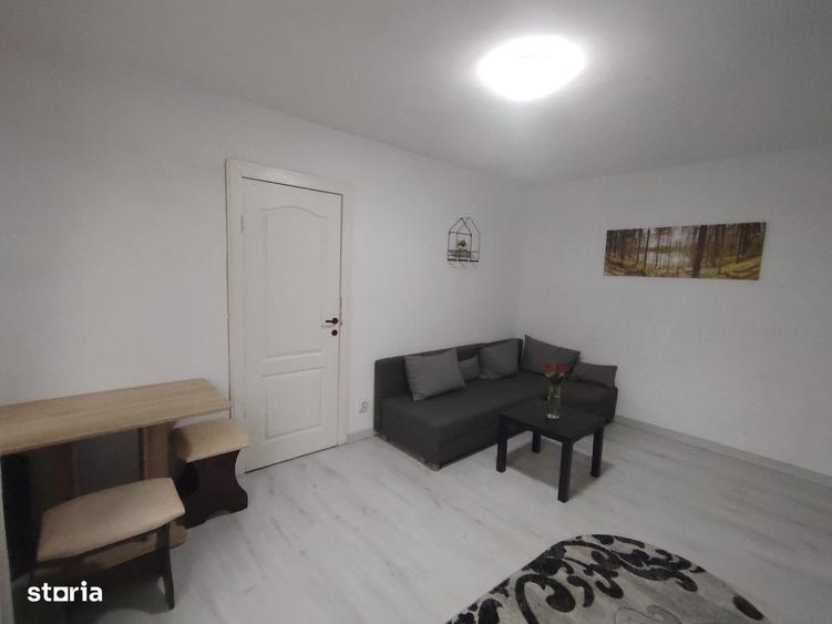 Apartament cu 2 camere semidecomandat în Central