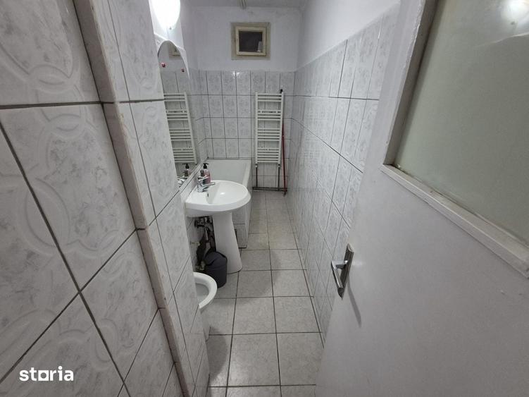 Apartament 1 camera, zona Spital Judetean - Soarelui - 4