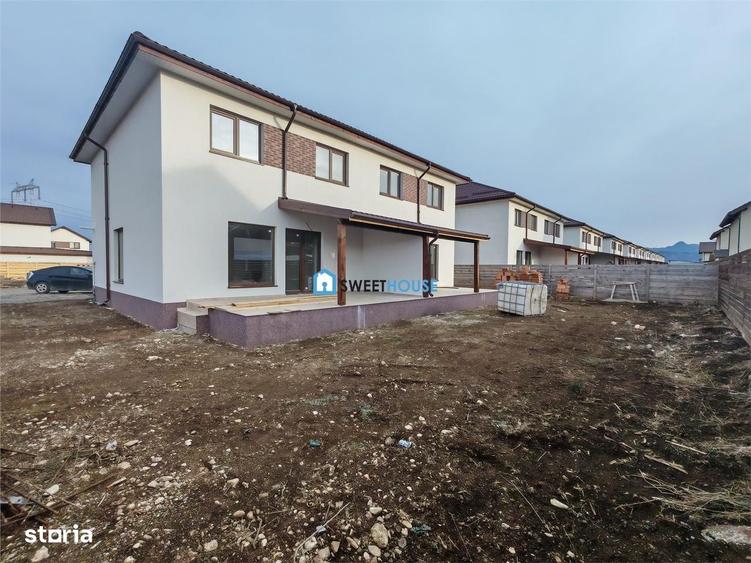 Casă cu 4 camere în Central