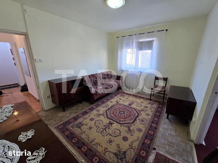 Apartament cu 2 camere nedecomandat în Trei Stejari