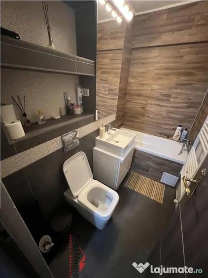Apartament cu 2 camere decomandat în Autogară