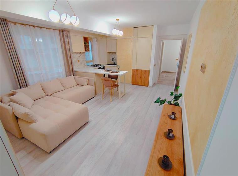 Apartament cu 2 camere decomandat, mobilat în Tătărași