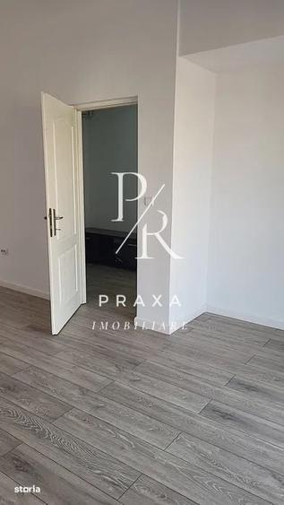 Garsonieră decomandată în Luna