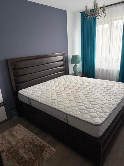 Apartament cu 4 camere decomandat în Titan