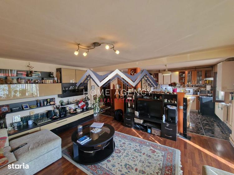 Apartament cu 4 camere decomandat în Ultracentral